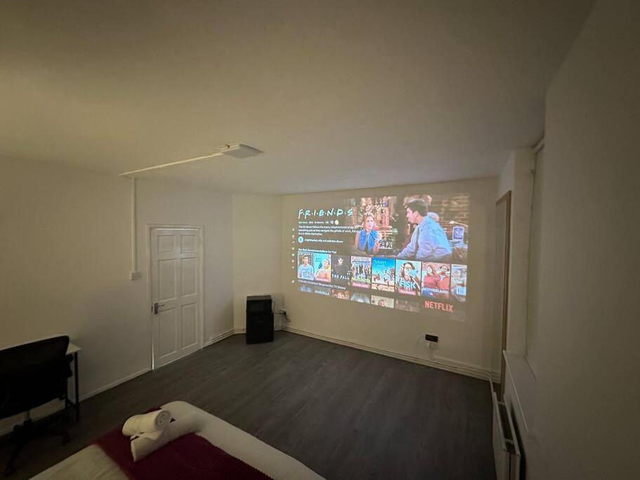 Super Double Bedroom Zone 1 Londres Exterior foto